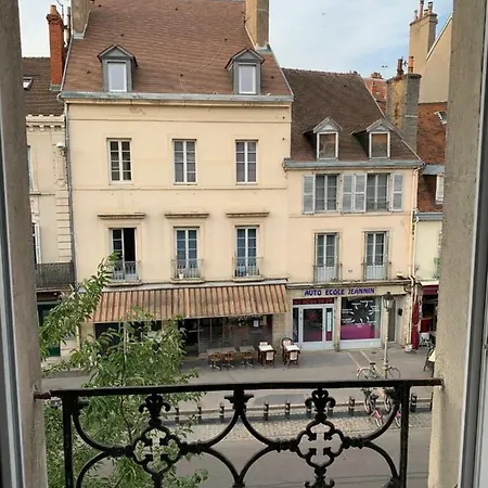 Le Jeannin - Charmant Studio En Coeur De Ville Apartmán *